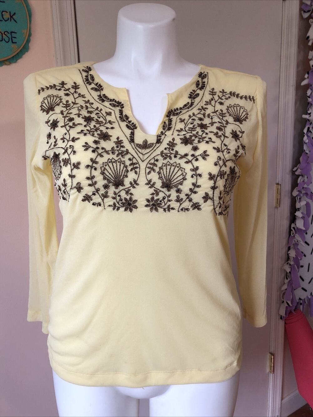 i.e. Blouse Embroidered Floral Sheer Lined Yellow Boho XL Stretch 3/4 Sleeve
